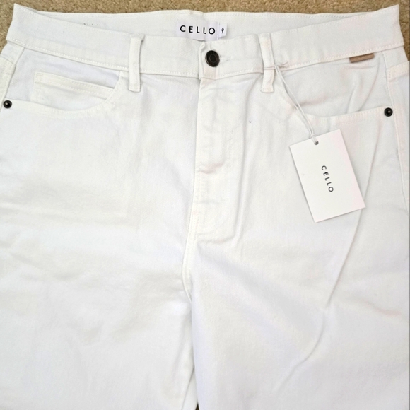 White Denim Cargo Jeans NWT - Picture 2 of 4